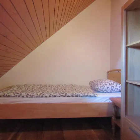 Apartma No.1, Studor Apartamento *